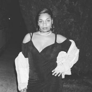 Meet your Posher, Tasharah